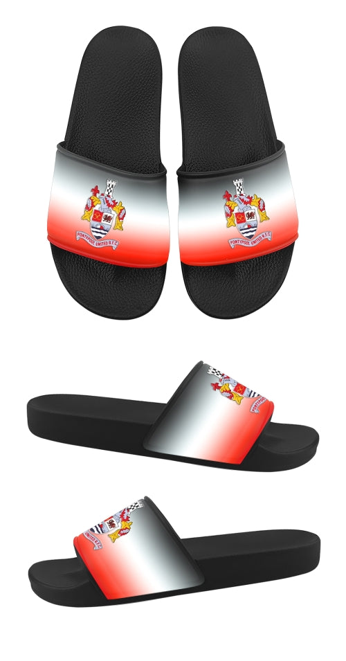 Customised Sliders for Sports Teams – Comfort Meets Team Spirit - my merch